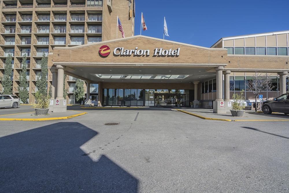 Готель Doubletree By Hilton Calgary North Екстер'єр фото